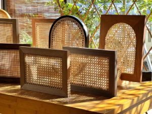 How to attach rattan to wood